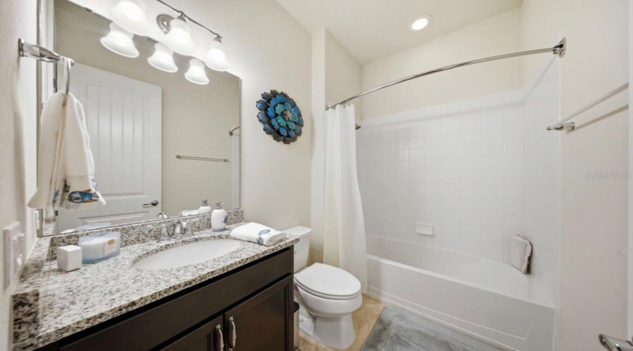 ORLANDO, Florida 32836, 7 Bedrooms Bedrooms, ,5 BathroomsBathrooms,Residential,For Sale,CITRON OAKS,0,MFRTB8507076