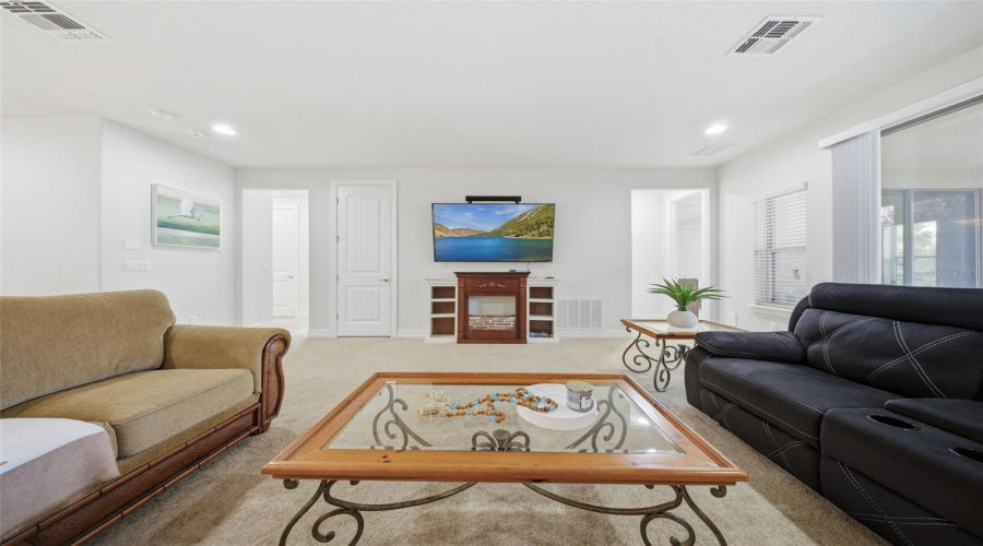 ORLANDO, Florida 32836, 7 Bedrooms Bedrooms, ,5 BathroomsBathrooms,Residential,For Sale,CITRON OAKS,0,MFRTB8507076