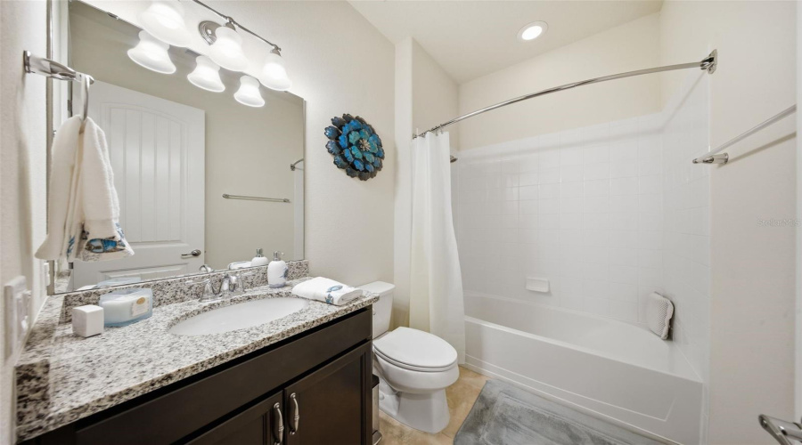 ORLANDO, Florida 32836, 7 Bedrooms Bedrooms, ,5 BathroomsBathrooms,Residential,For Sale,CITRON OAKS,0,MFRTB8507076