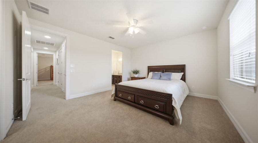ORLANDO, Florida 32836, 7 Bedrooms Bedrooms, ,5 BathroomsBathrooms,Residential,For Sale,CITRON OAKS,0,MFRTB8507076