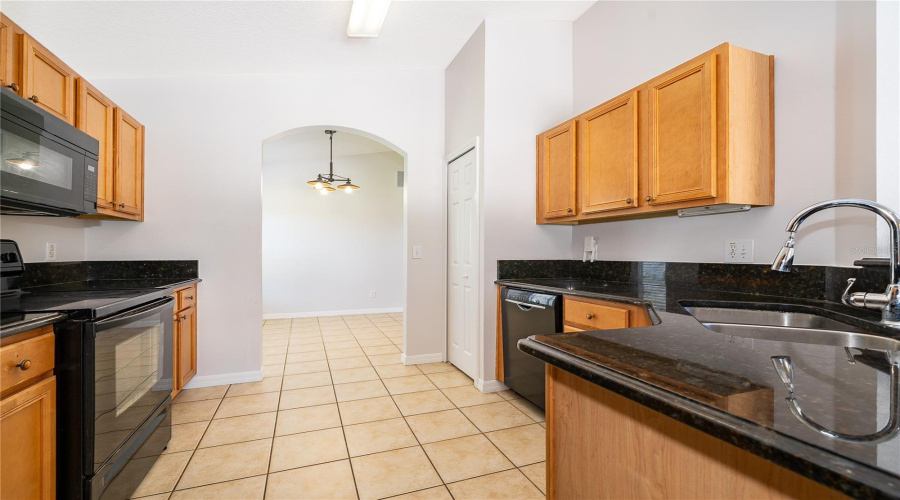 KISSIMMEE, Florida 34747, 5 Bedrooms Bedrooms, ,4 BathroomsBathrooms,Residential,For Sale,LIDO KEY,0,MFRO6406836