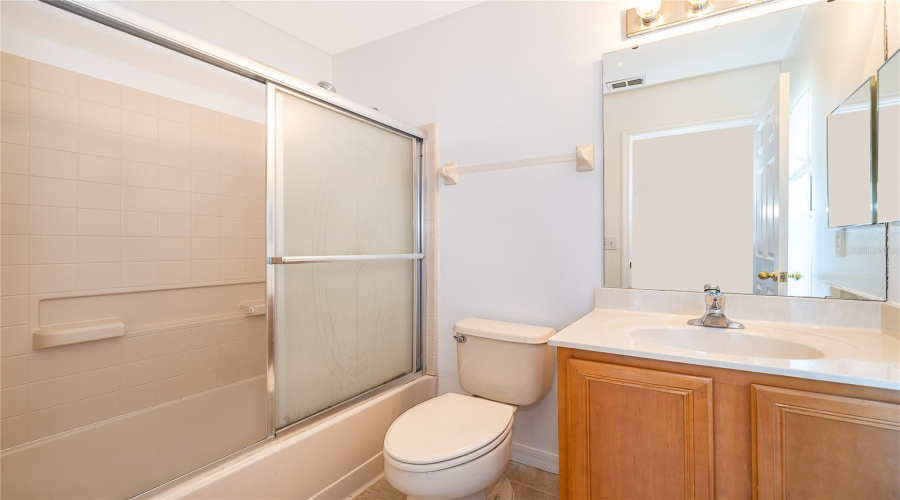 KISSIMMEE, Florida 34747, 5 Bedrooms Bedrooms, ,4 BathroomsBathrooms,Residential,For Sale,LIDO KEY,0,MFRO6406836