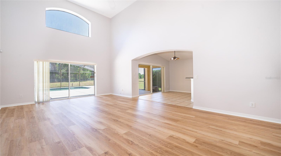 KISSIMMEE, Florida 34747, 5 Bedrooms Bedrooms, ,4 BathroomsBathrooms,Residential,For Sale,LIDO KEY,0,MFRO6406836
