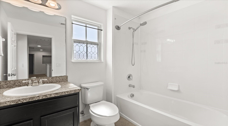 DAVENPORT, Florida 33837, 3 Bedrooms Bedrooms, ,2 BathroomsBathrooms,Residential,For Sale,PRIMROSE,0,MFRO6404727