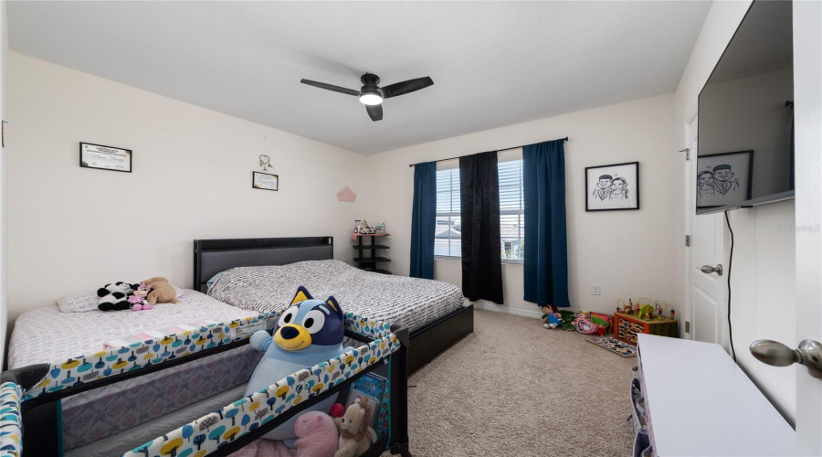 DAVENPORT, Florida 33837, 5 Bedrooms Bedrooms, ,3 BathroomsBathrooms,Residential,For Sale,BIG SUR,0,MFRS5149664
