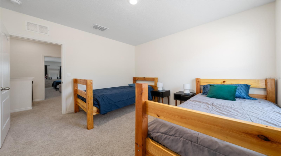 DAVENPORT, Florida 33837, 5 Bedrooms Bedrooms, ,3 BathroomsBathrooms,Residential,For Sale,BIG SUR,0,MFRS5149664
