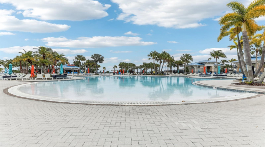 DAVENPORT, Florida 33897, 5 Bedrooms Bedrooms, ,4 BathroomsBathrooms,Residential,For Sale,JETTY,0,MFRO6406854