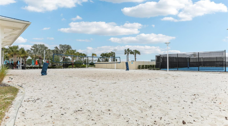 DAVENPORT, Florida 33897, 5 Bedrooms Bedrooms, ,4 BathroomsBathrooms,Residential,For Sale,JETTY,0,MFRO6406854
