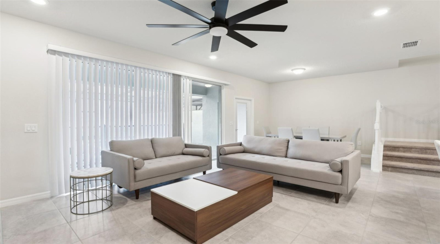 DAVENPORT, Florida 33897, 5 Bedrooms Bedrooms, ,4 BathroomsBathrooms,Residential,For Sale,JETTY,0,MFRO6406854