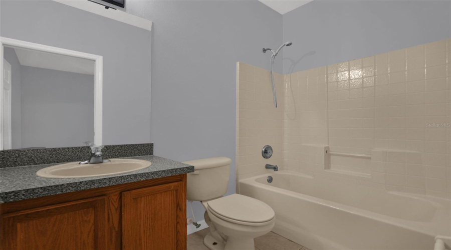 DAVENPORT, Florida 33837, 5 Bedrooms Bedrooms, ,3 BathroomsBathrooms,Residential,For Sale,SIGMUND,0,MFRO6407106