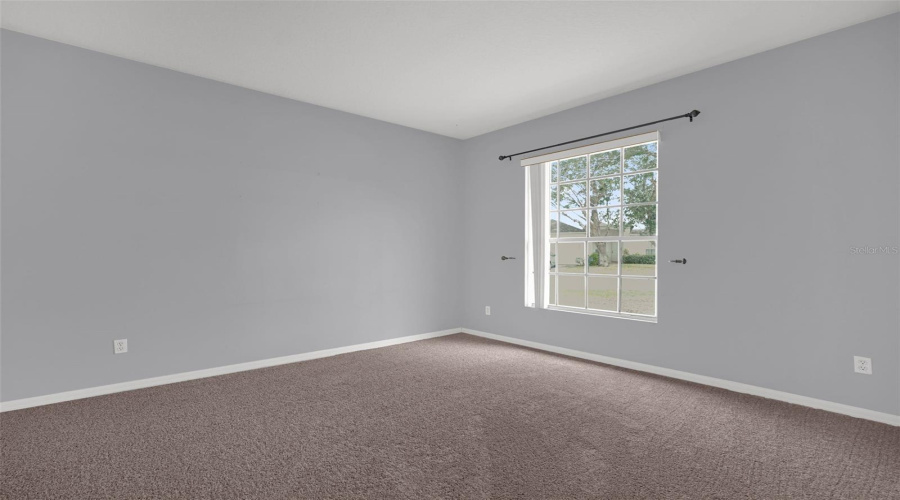 DAVENPORT, Florida 33837, 5 Bedrooms Bedrooms, ,3 BathroomsBathrooms,Residential,For Sale,SIGMUND,0,MFRO6407106