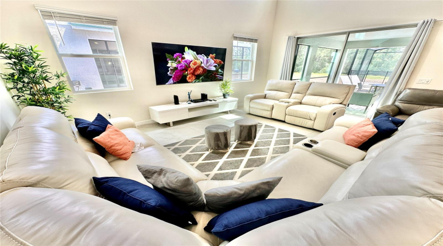KISSIMMEE, Florida 34747, 5 Bedrooms Bedrooms, ,4 BathroomsBathrooms,Residential,For Sale,FLEMING MIST,0,MFRO6308354