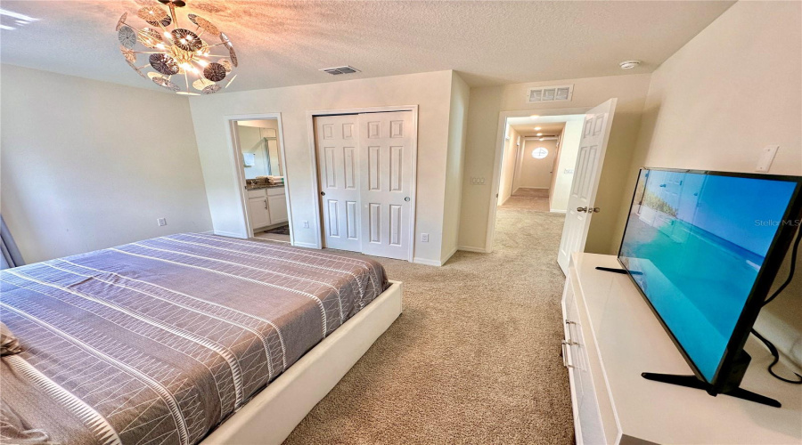 KISSIMMEE, Florida 34747, 5 Bedrooms Bedrooms, ,4 BathroomsBathrooms,Residential,For Sale,FLEMING MIST,0,MFRO6308354