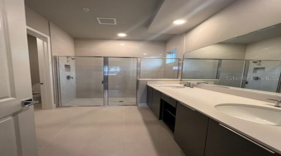 KISSIMMEE, Florida 34747, 4 Bedrooms Bedrooms, ,3 BathroomsBathrooms,Residential,For Sale,SANDY RIDGE,0,MFRO6165066
