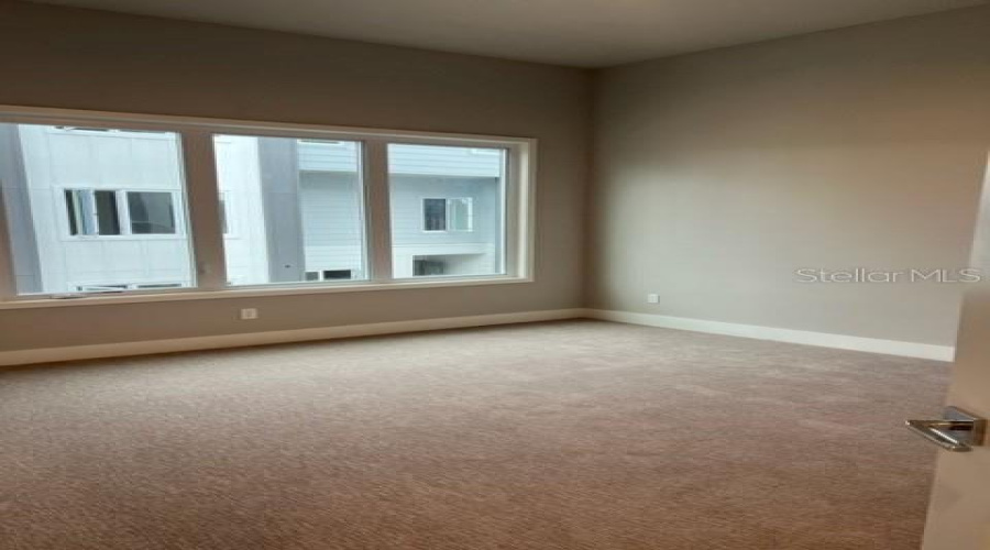 REUNION, Florida 34747, 5 Bedrooms Bedrooms, ,4 BathroomsBathrooms,Residential,For Sale,SANDY RIDGE,0,MFRO6164367