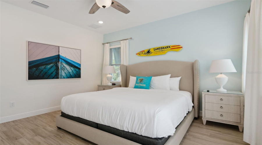 KISSIMMEE, Florida 34747, 3 Bedrooms Bedrooms, ,3 BathroomsBathrooms,Residential,For Sale,PIRATE,0,MFRS5135670