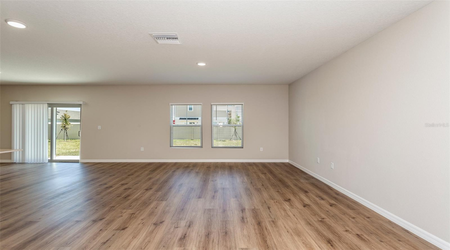 DAVENPORT, Florida 33837, 4 Bedrooms Bedrooms, ,2 BathroomsBathrooms,Residential,For Sale,HIKERS,0,MFRTB8508474