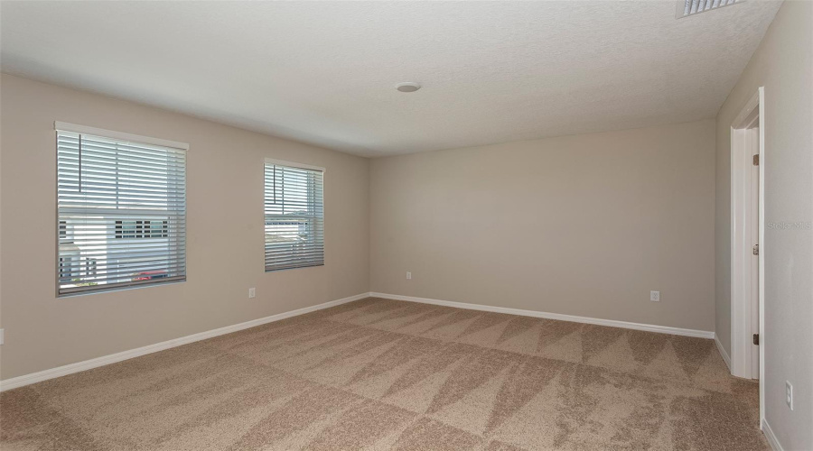 DAVENPORT, Florida 33837, 4 Bedrooms Bedrooms, ,2 BathroomsBathrooms,Residential,For Sale,HIKERS,0,MFRTB8508474