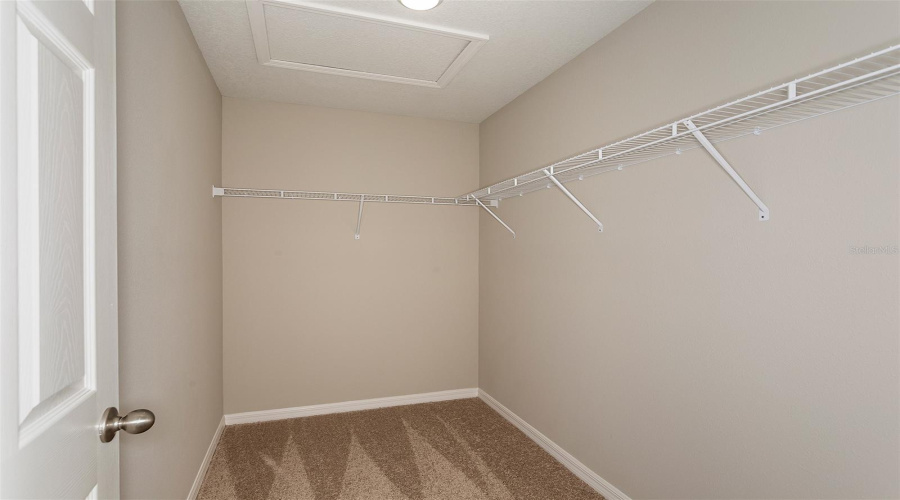 DAVENPORT, Florida 33837, 4 Bedrooms Bedrooms, ,2 BathroomsBathrooms,Residential,For Sale,HIKERS,0,MFRTB8508474