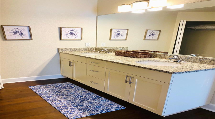 KISSIMMEE, Florida 34746, 3 Bedrooms Bedrooms, ,2 BathroomsBathrooms,Residential,For Sale,LUCAYAN HARBOUR,0,MFRS5149872