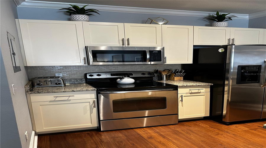 KISSIMMEE, Florida 34746, 3 Bedrooms Bedrooms, ,2 BathroomsBathrooms,Residential,For Sale,LUCAYAN HARBOUR,0,MFRS5149872