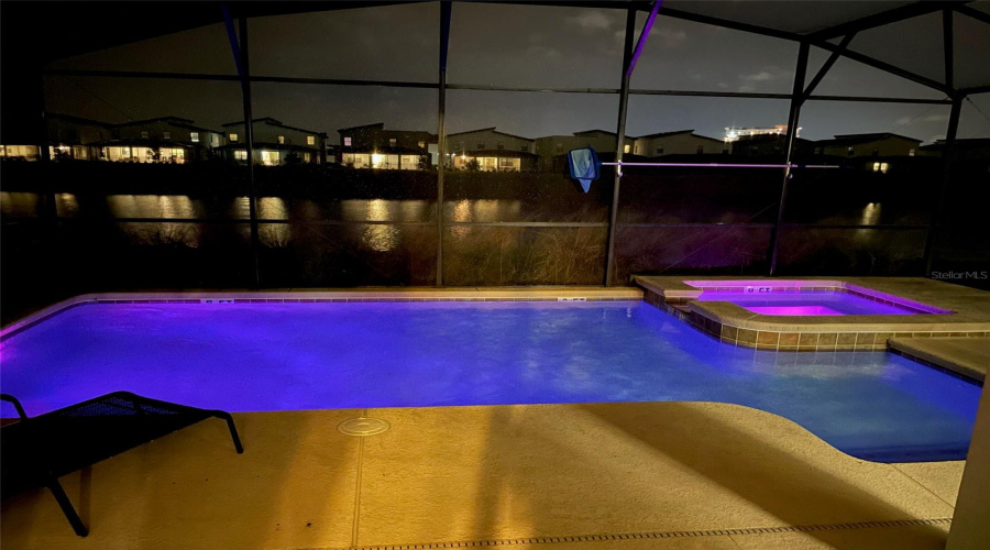 KISSIMMEE, Florida 34746, 6 Bedrooms Bedrooms, ,5 BathroomsBathrooms,Residential,For Sale,KINGS CASTLE,0,MFRO6407456