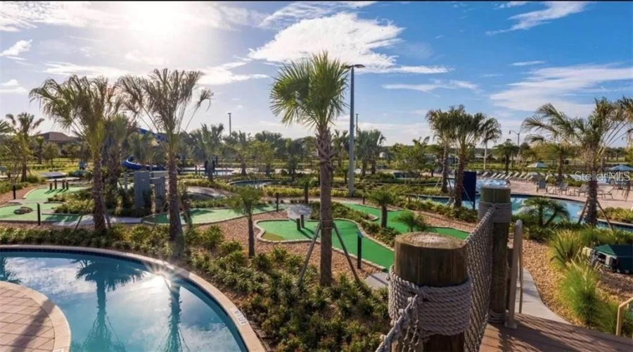 KISSIMMEE, Florida 34746, 6 Bedrooms Bedrooms, ,5 BathroomsBathrooms,Residential,For Sale,KINGS CASTLE,0,MFRO6407456