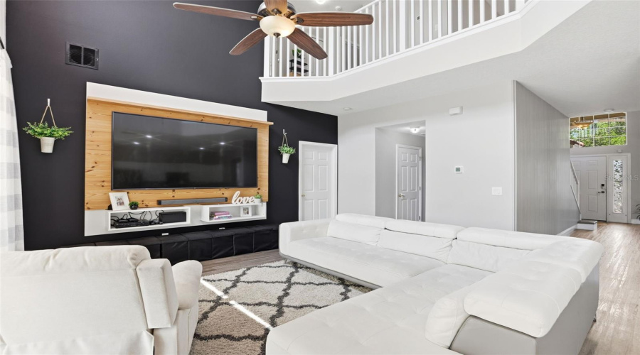 DAVENPORT, Florida 33837, 6 Bedrooms Bedrooms, ,4 BathroomsBathrooms,Residential,For Sale,RUBINO,0,MFRO6405247