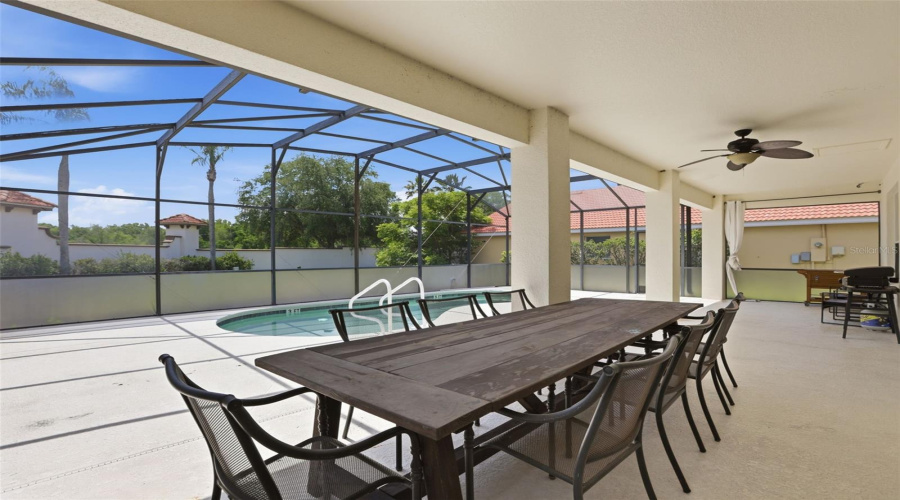 DAVENPORT, Florida 33837, 6 Bedrooms Bedrooms, ,4 BathroomsBathrooms,Residential,For Sale,RUBINO,0,MFRO6405247