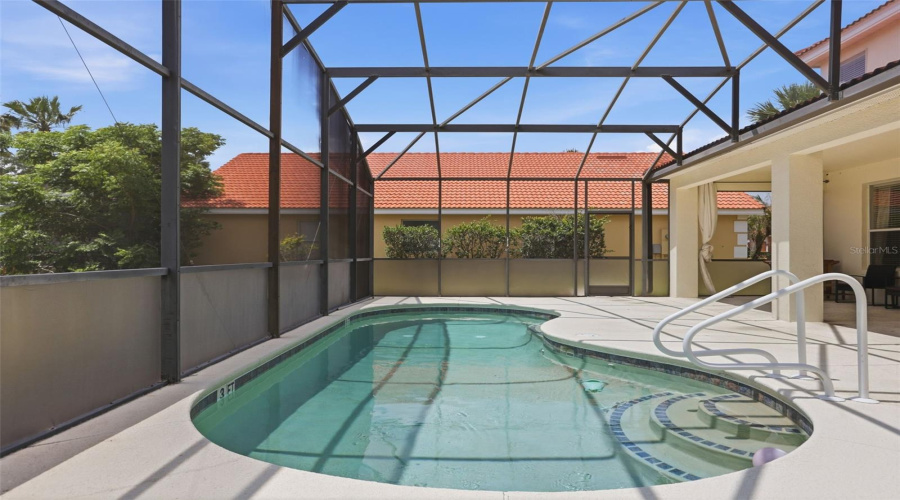 DAVENPORT, Florida 33837, 6 Bedrooms Bedrooms, ,4 BathroomsBathrooms,Residential,For Sale,RUBINO,0,MFRO6405247