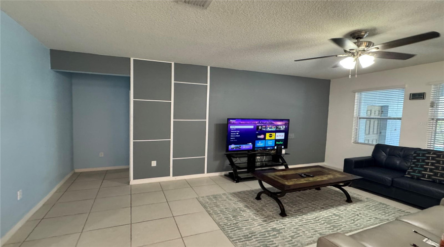 DAVENPORT, Florida 33837, 6 Bedrooms Bedrooms, ,5 BathroomsBathrooms,Residential,For Sale,WILDWOOD,0,MFRS5149755
