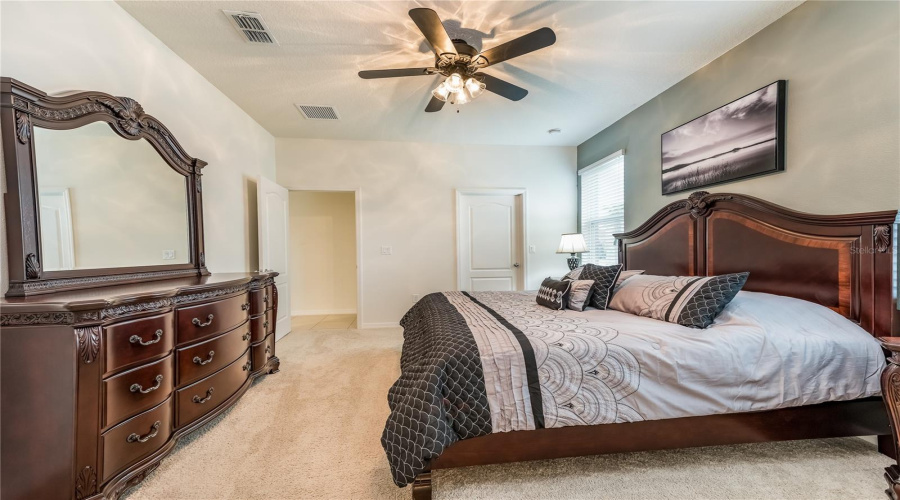 DAVENPORT, Florida 33837, 6 Bedrooms Bedrooms, ,5 BathroomsBathrooms,Residential,For Sale,WILDWOOD,0,MFRS5149755