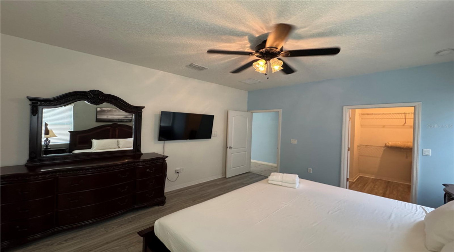 DAVENPORT, Florida 33837, 6 Bedrooms Bedrooms, ,5 BathroomsBathrooms,Residential,For Sale,WILDWOOD,0,MFRS5149755