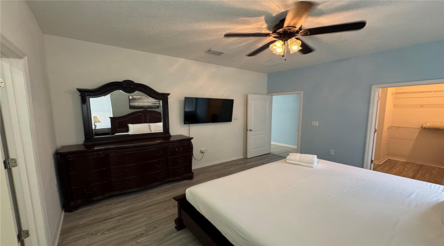 DAVENPORT, Florida 33837, 6 Bedrooms Bedrooms, ,5 BathroomsBathrooms,Residential,For Sale,WILDWOOD,0,MFRS5149755