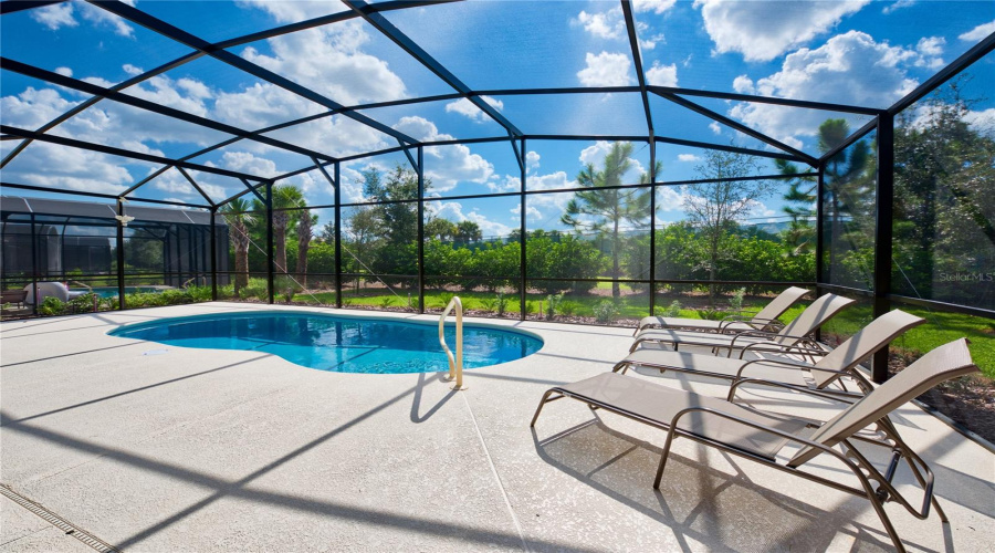 DAVENPORT, Florida 33837, 6 Bedrooms Bedrooms, ,5 BathroomsBathrooms,Residential,For Sale,WILDWOOD,0,MFRS5149755