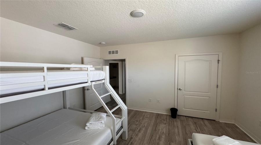 DAVENPORT, Florida 33837, 6 Bedrooms Bedrooms, ,5 BathroomsBathrooms,Residential,For Sale,WILDWOOD,0,MFRS5149755