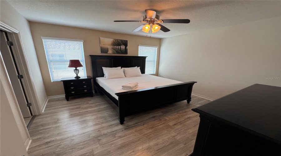 DAVENPORT, Florida 33837, 6 Bedrooms Bedrooms, ,5 BathroomsBathrooms,Residential,For Sale,WILDWOOD,0,MFRS5149755