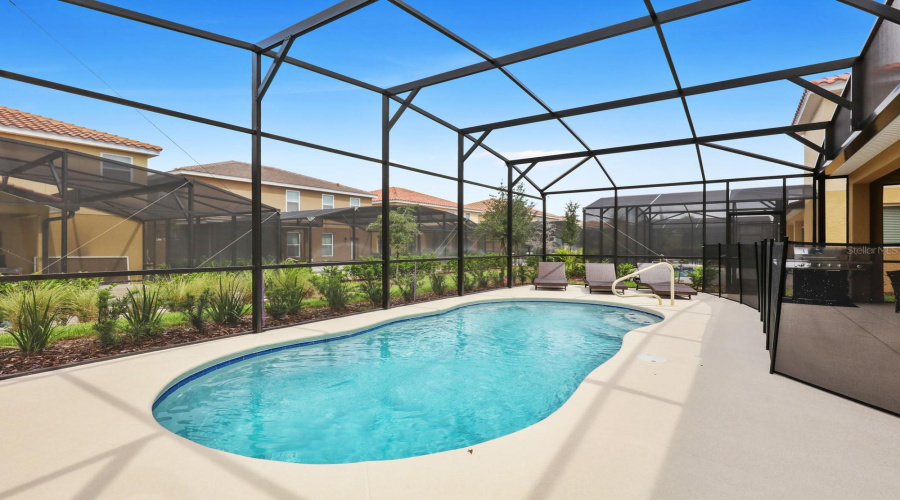 DAVENPORT, Florida 33837, 6 Bedrooms Bedrooms, ,5 BathroomsBathrooms,Residential,For Sale,OAKBOURNE,0,MFRS5149811