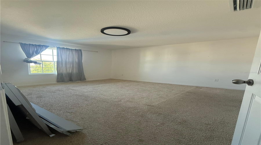 DAVENPORT, Florida 33837, 3 Bedrooms Bedrooms, ,2 BathroomsBathrooms,Residential,For Sale,SAND TORCH,0,MFRS5149884