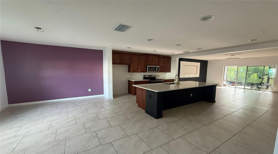 DAVENPORT, Florida 33837, 3 Bedrooms Bedrooms, ,2 BathroomsBathrooms,Residential,For Sale,SAND TORCH,0,MFRS5149884