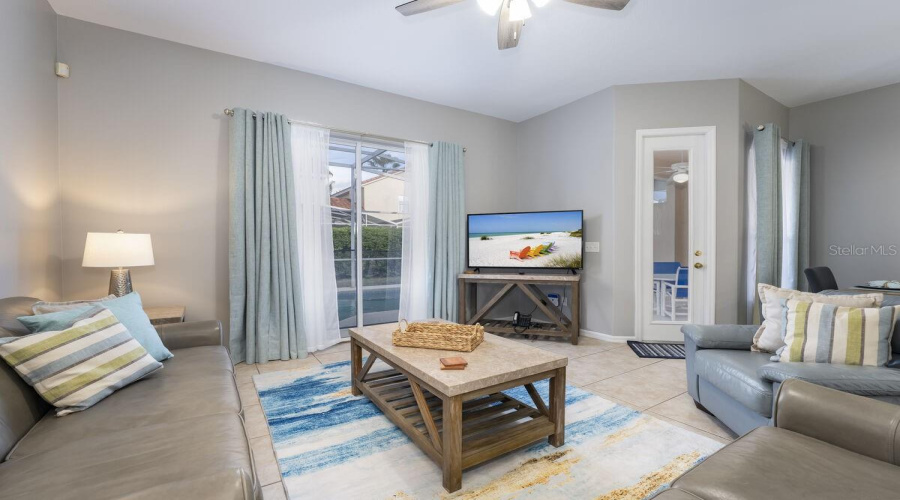 DAVENPORT, Florida 33897, 4 Bedrooms Bedrooms, ,3 BathroomsBathrooms,Residential,For Sale,BRUNELLO,0,MFRS5137556