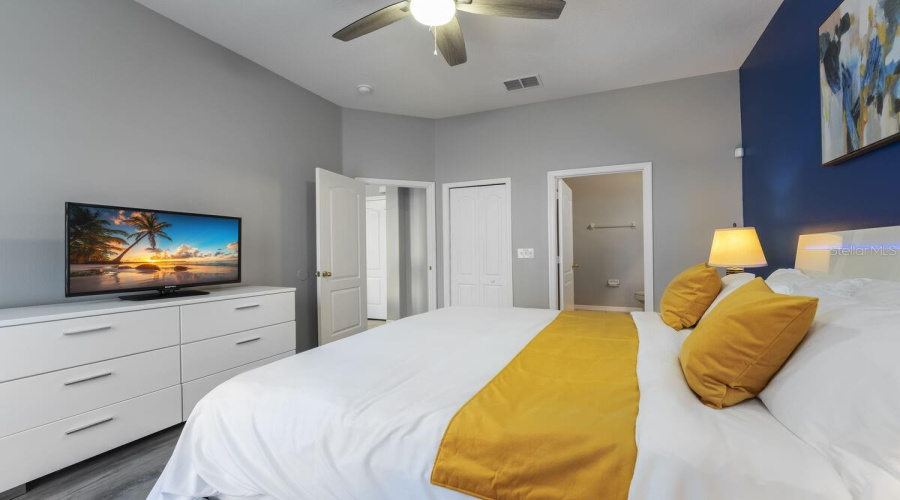 DAVENPORT, Florida 33897, 4 Bedrooms Bedrooms, ,3 BathroomsBathrooms,Residential,For Sale,BRUNELLO,0,MFRS5137556