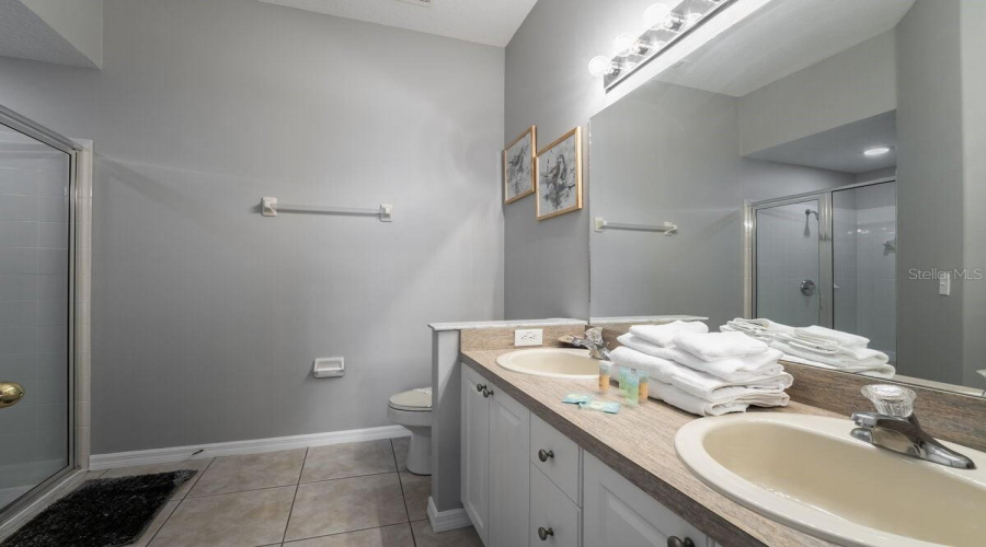 DAVENPORT, Florida 33897, 4 Bedrooms Bedrooms, ,3 BathroomsBathrooms,Residential,For Sale,BRUNELLO,0,MFRS5137556