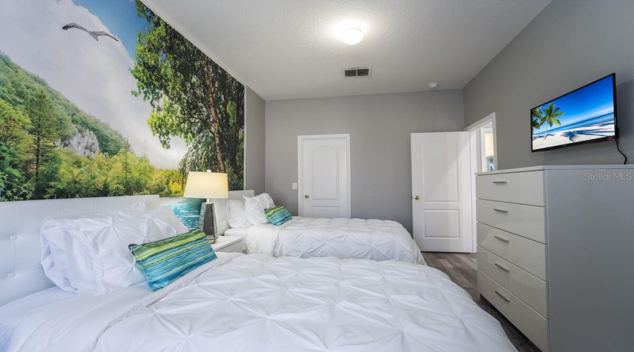 DAVENPORT, Florida 33897, 4 Bedrooms Bedrooms, ,3 BathroomsBathrooms,Residential,For Sale,BRUNELLO,0,MFRS5137556