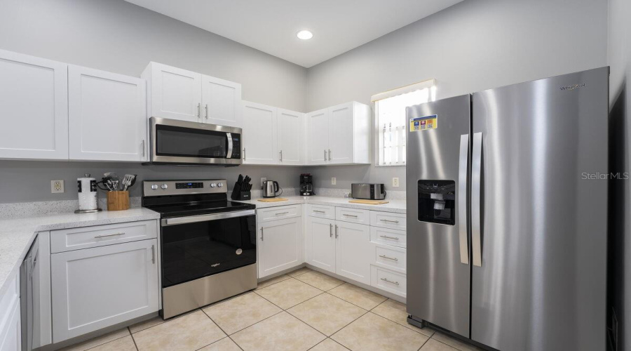 DAVENPORT, Florida 33897, 4 Bedrooms Bedrooms, ,3 BathroomsBathrooms,Residential,For Sale,BRUNELLO,0,MFRS5137556