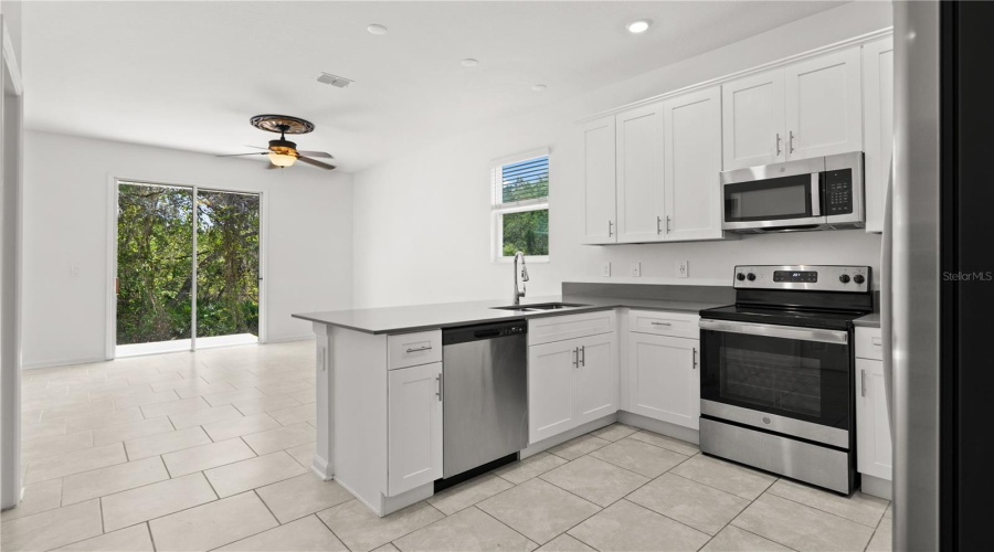 KISSIMMEE, Florida 34747, 3 Bedrooms Bedrooms, ,2 BathroomsBathrooms,Residential,For Sale,STONE CREEK,0,MFRO6407852