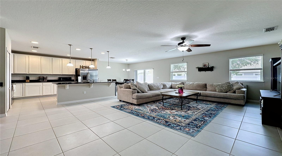 DAVENPORT, Florida 33837, 4 Bedrooms Bedrooms, ,2 BathroomsBathrooms,Residential,For Sale,CAMBRIA GROVE,0,MFRS5149851