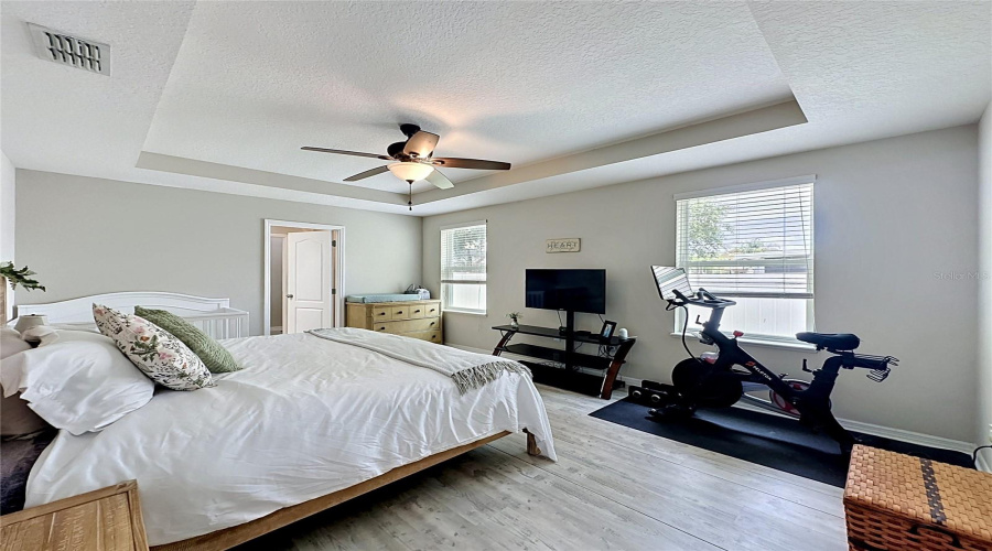 DAVENPORT, Florida 33837, 4 Bedrooms Bedrooms, ,2 BathroomsBathrooms,Residential,For Sale,CAMBRIA GROVE,0,MFRS5149851