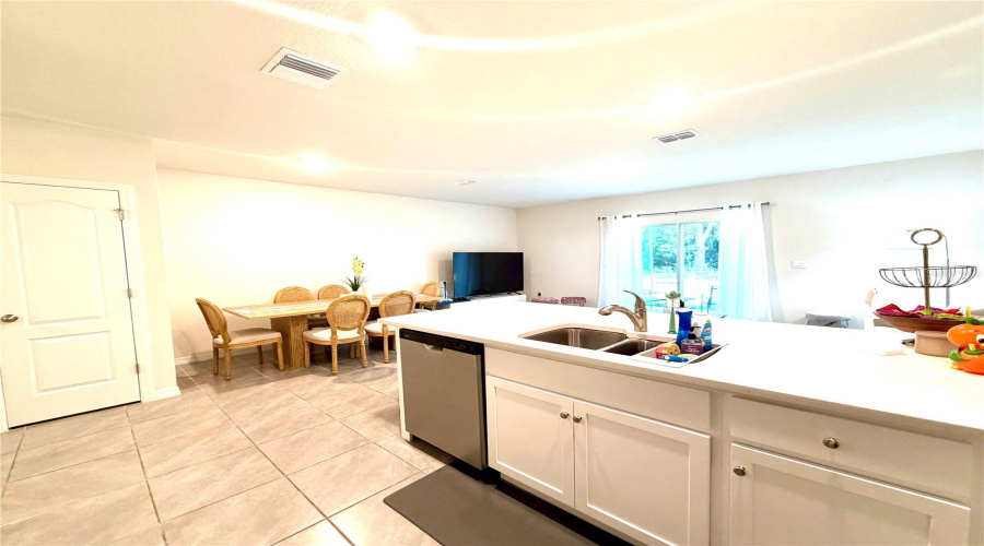 DAVENPORT, Florida 33837, 3 Bedrooms Bedrooms, ,2 BathroomsBathrooms,Residential,For Sale,GOOSE,0,MFRS5149838