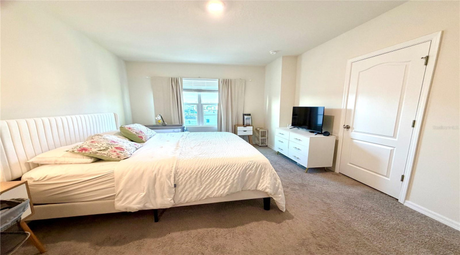 DAVENPORT, Florida 33837, 3 Bedrooms Bedrooms, ,2 BathroomsBathrooms,Residential,For Sale,GOOSE,0,MFRS5149838
